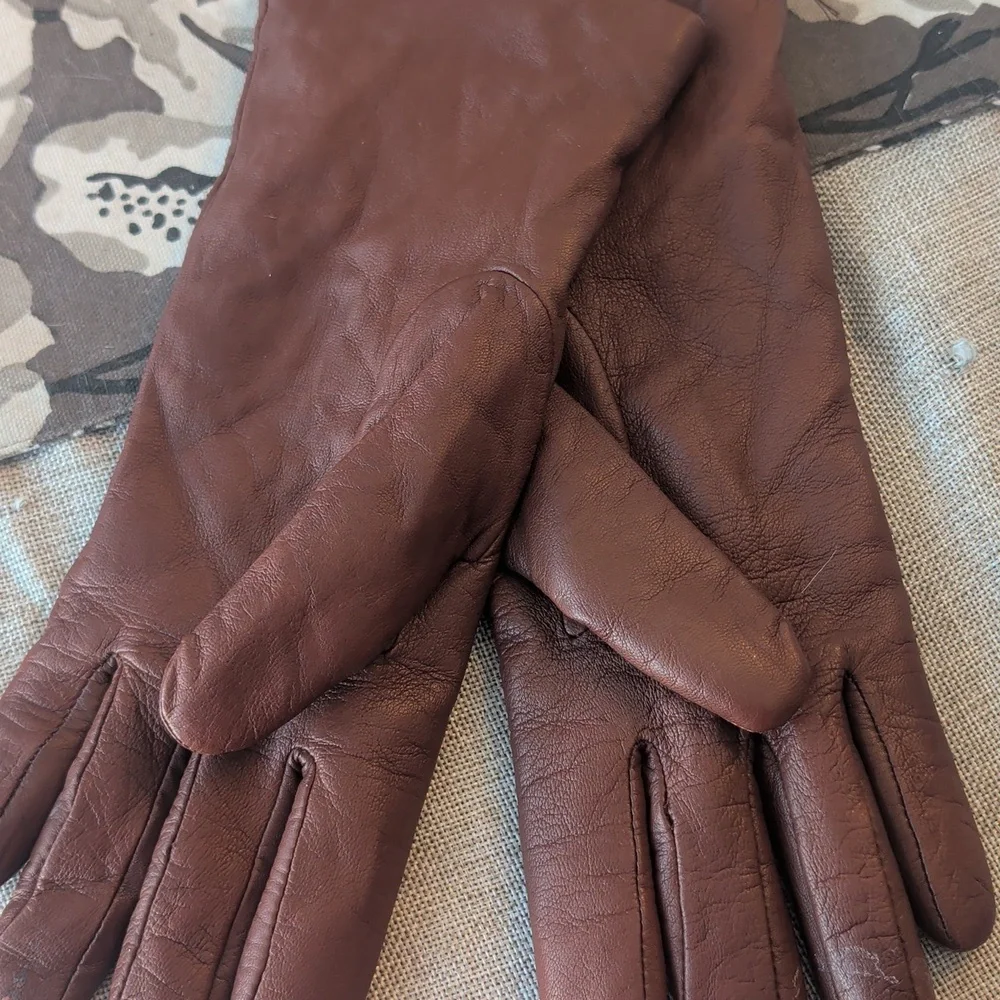 Nwt Leather Gloves - Picture 4 of 6